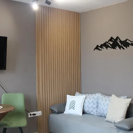 Mountain Asp E63 Gardens *