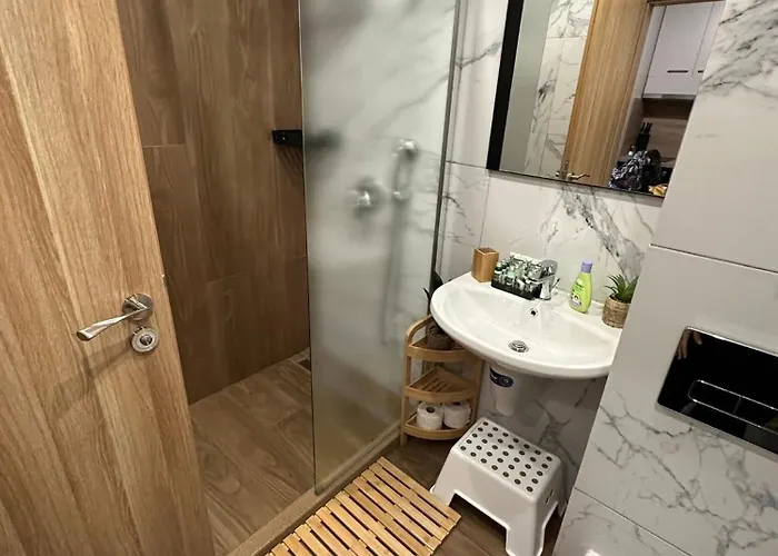 Mountain Asp E63 Gardens Borovets